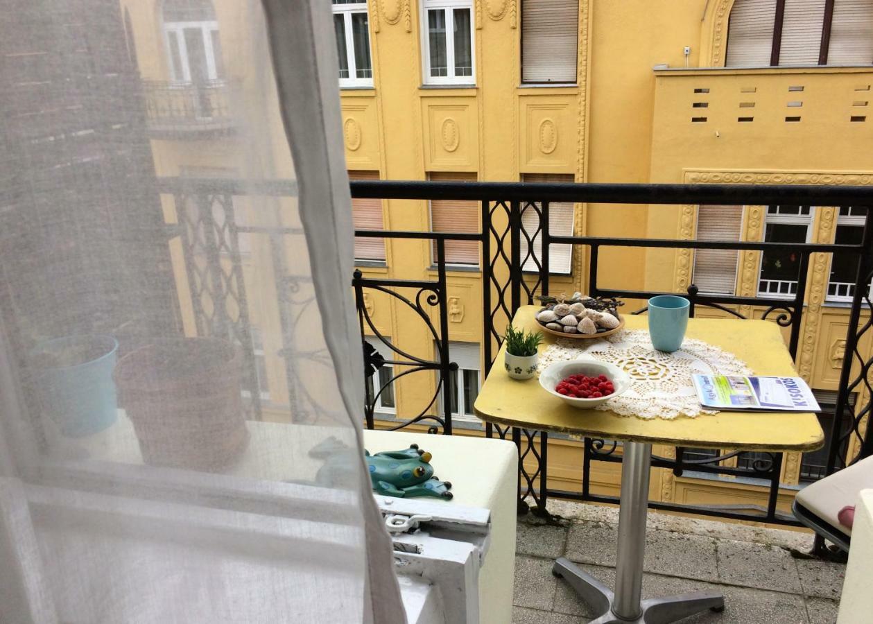 Rakoczi Central Apartamento Budapeste